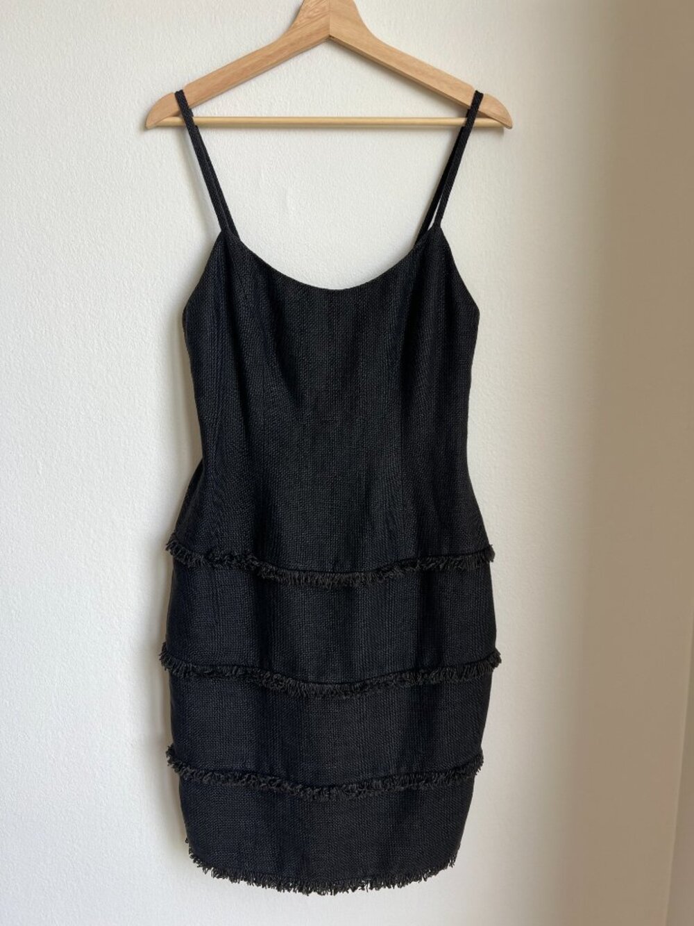 Vintage Emanuel Ungaro 100% Linen Tiered Fringe Cocktail Dress - Sz 8/42 - Picture 8 of 8